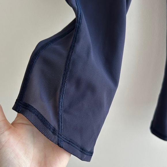 Lululemon Revitalize Crop Leggings, Blue, Cropped Leggings, Size 4 - Picture 6 of 16